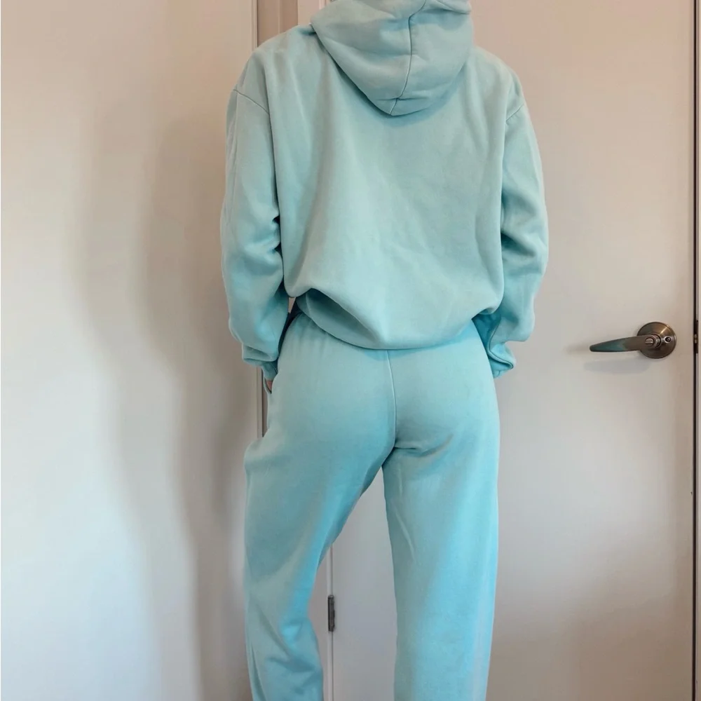 Women's Light Blue Hoodie and Sweatpants Set - Picture 2 of 2